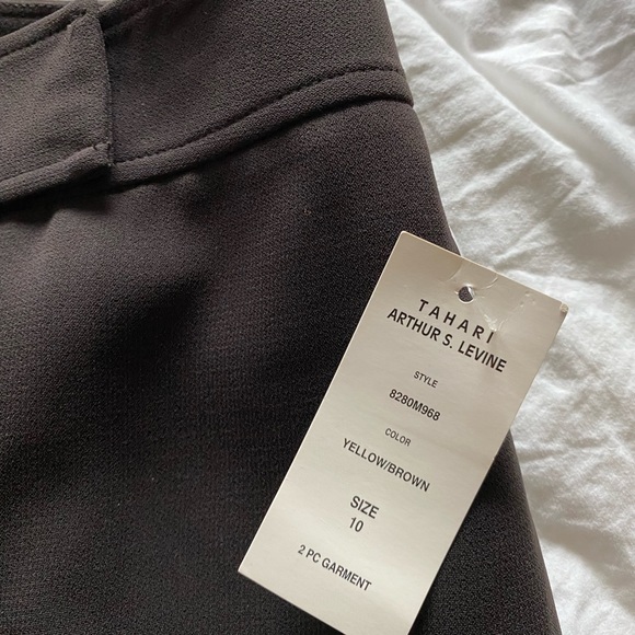 Tahari 2 piece suit with cape style belted jacket. Tags still attached to pants. - Picture 6 of 6